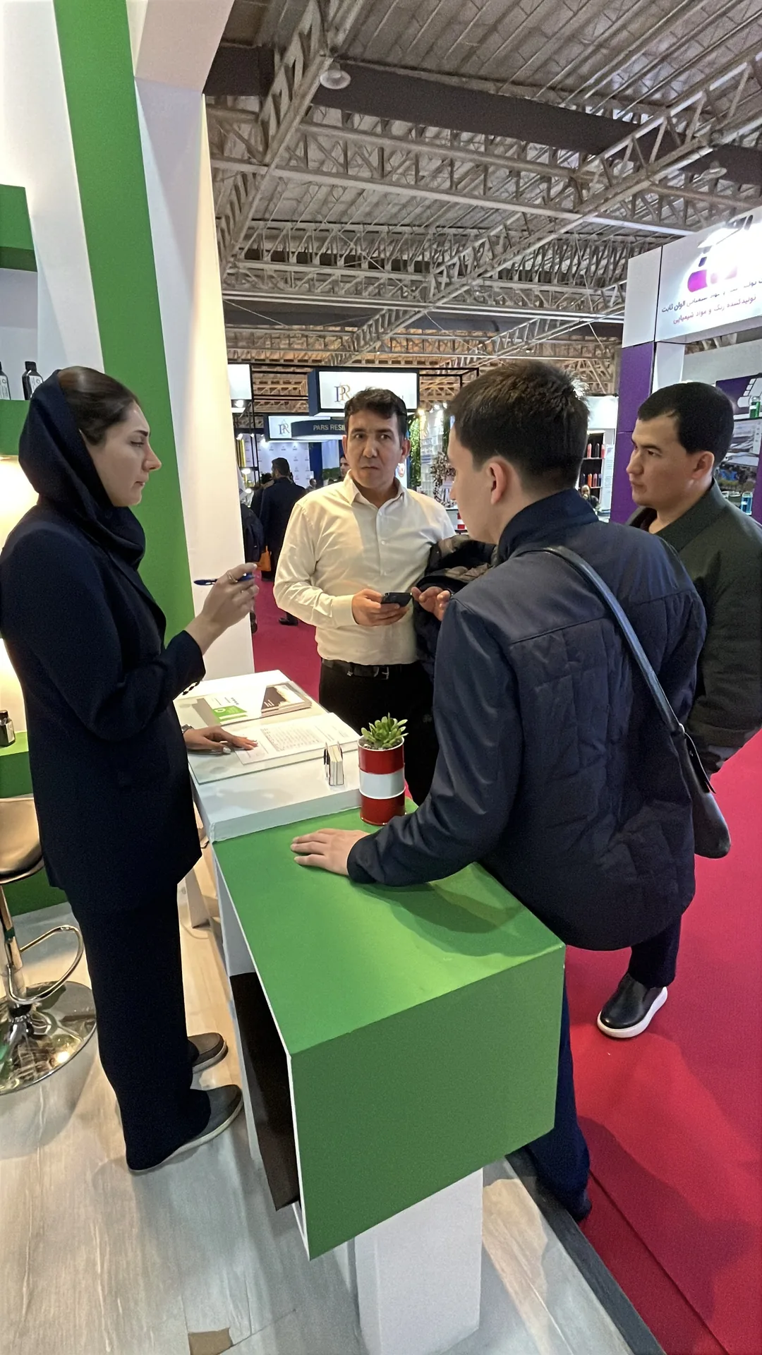 نمایی از غرفه نمایشگاهی