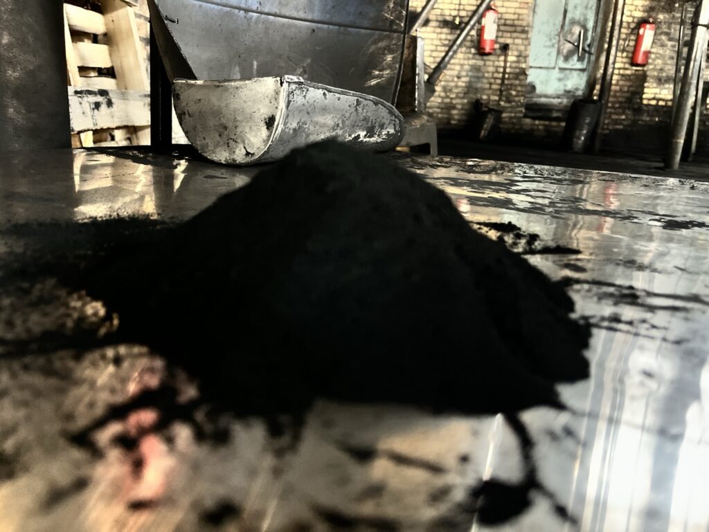 التعريف الفني بالصباغ الأسود (السخام الميكروني) من گوهر فرایند خلیج فارس